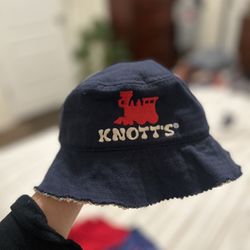 Bucket Hat Knotts 