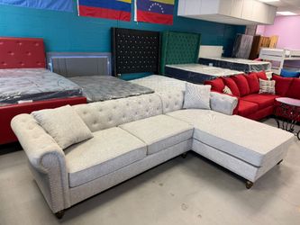 Sectional sofa gray