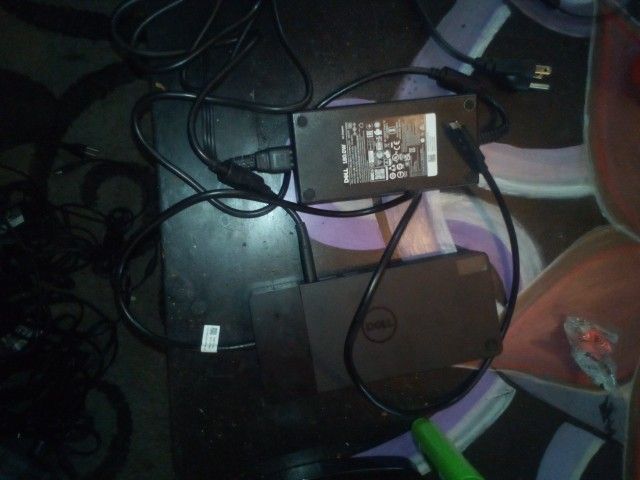 Dell Type-c Docking Station. 180w Power Supply.