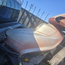 250 Honda Elite complete or parts