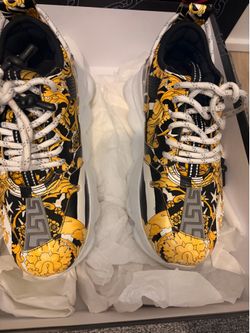 Versace Chain Reaction Baroque Print Sneakers – Black/Gold/White – Size 38 (US Women’s 7.5–8)