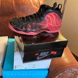 Men’s Nike Foamposite sz 10.5 Stranger Things 