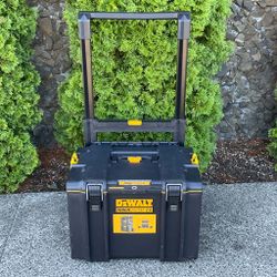 Dewalt ToughSystem 2.0 19.6" Rolling Tool Box W/Wheels