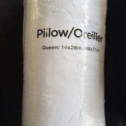 Queen Pillow - 559