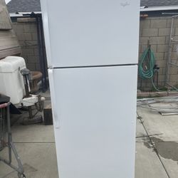 Whirlpool Refrigerator 