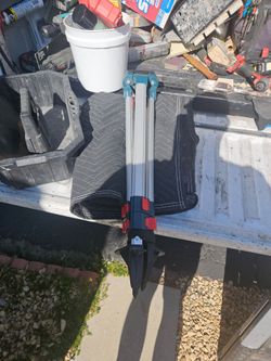 Bousch Tripod