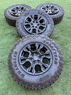 Chevy Silverado ZR2 wheels and tires