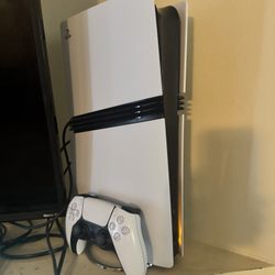 PS5 Pro Bundle W/Samsung 2TB SSD