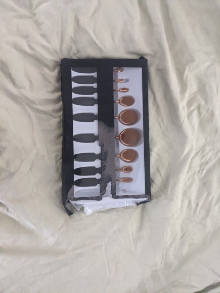 Makeup Brushes