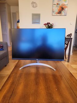 4K LG Computer Monitor