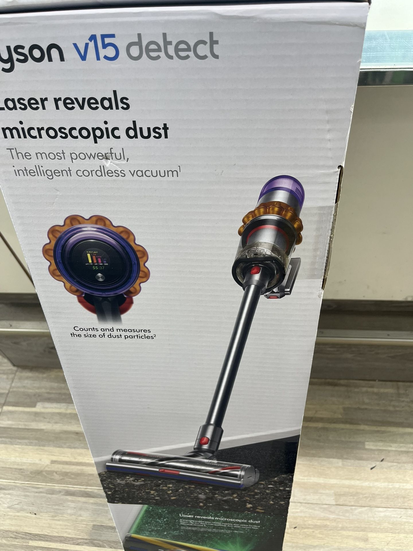 Dyson V15 Detect