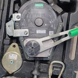 MSA Workman Rescuer 