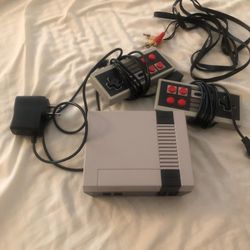 Old School  Mini Nintendo