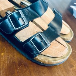 Birkenstock Sandal Soft Footbed Sizes -US: Women's 9–9.5 / Men's 7–7.5 Made in Germany