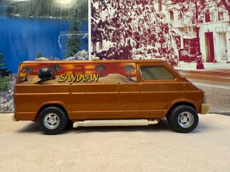 1970’s Ertl Metal SandVan.