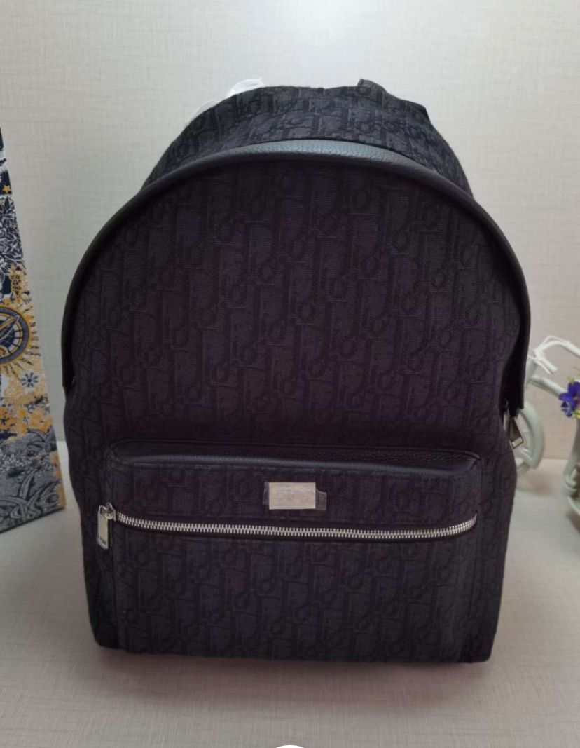Dior bag authentic 
