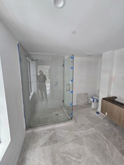 Glass Shower In All The Measures
