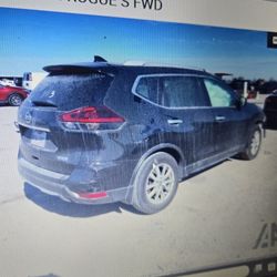 2017-2020 Nissan Rogue S FWD FOR PARTS
