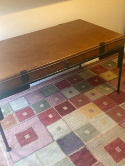 Desk Mark David Model