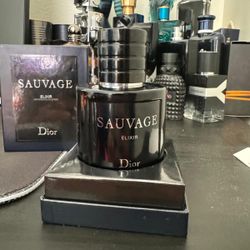  Dior Sauvage Elixir 