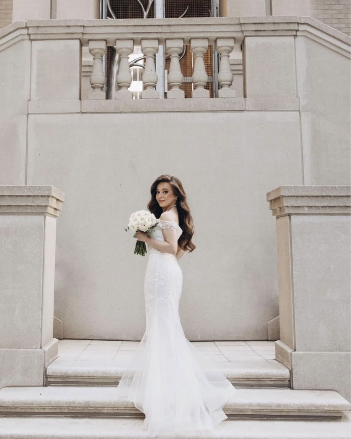 Wedding dress