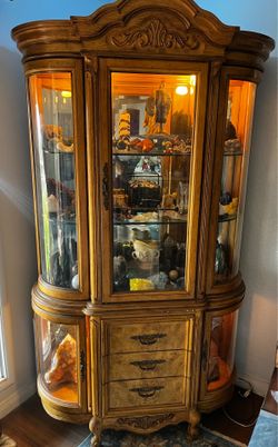 Hibriten Two Piece Display Cabinet