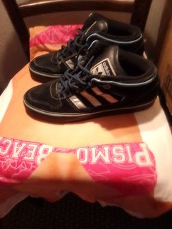 Men's Adidas Sneakers