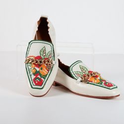 TORY BURCH NEEDLEPOINT CHAIN LOAFERS (6)