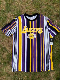 LeBron James #23 Los Angeles lakers nba basketball merchandise