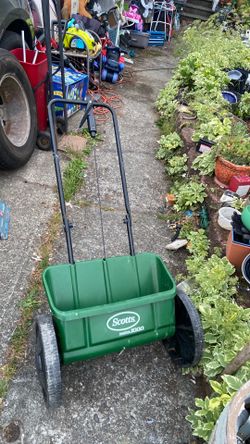 Spreader price 15$. Pick up. E. Side. Tacoma