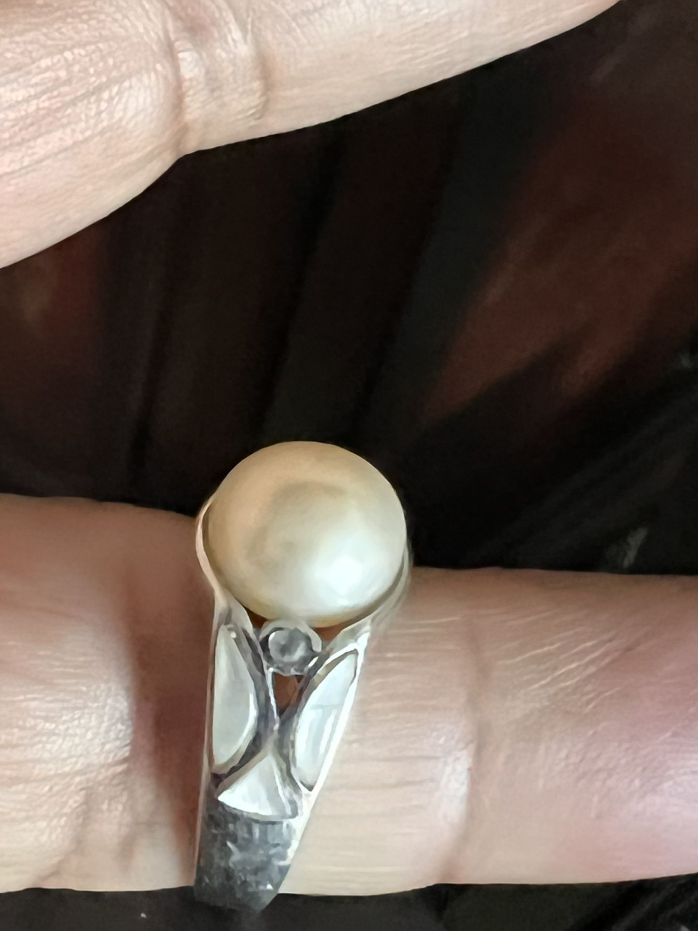 925 Beautiful vintage genuine pearls earrings And Mother Of Pearls Small Diamond Ring Size 7 1/2
