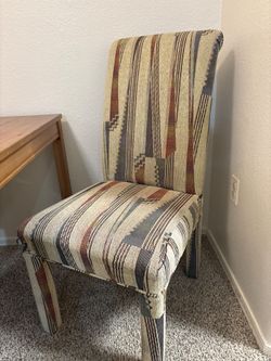 Southwestern Upholstered Dining Chairs (2X)