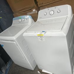 New Hotpoint Washer And Dryer Set $999 1 Year Warranty Financing Available Only $54 Down 