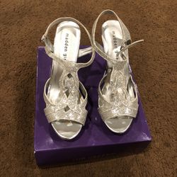 Women’s shoes