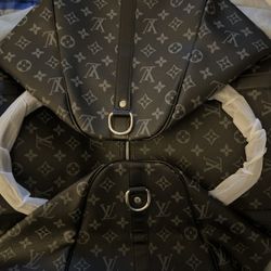 LV Keepall Bandoulière 50 Eclipse Monogram