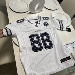 Men’s jersey brand new with tags 