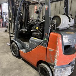 Toyota Forklift 