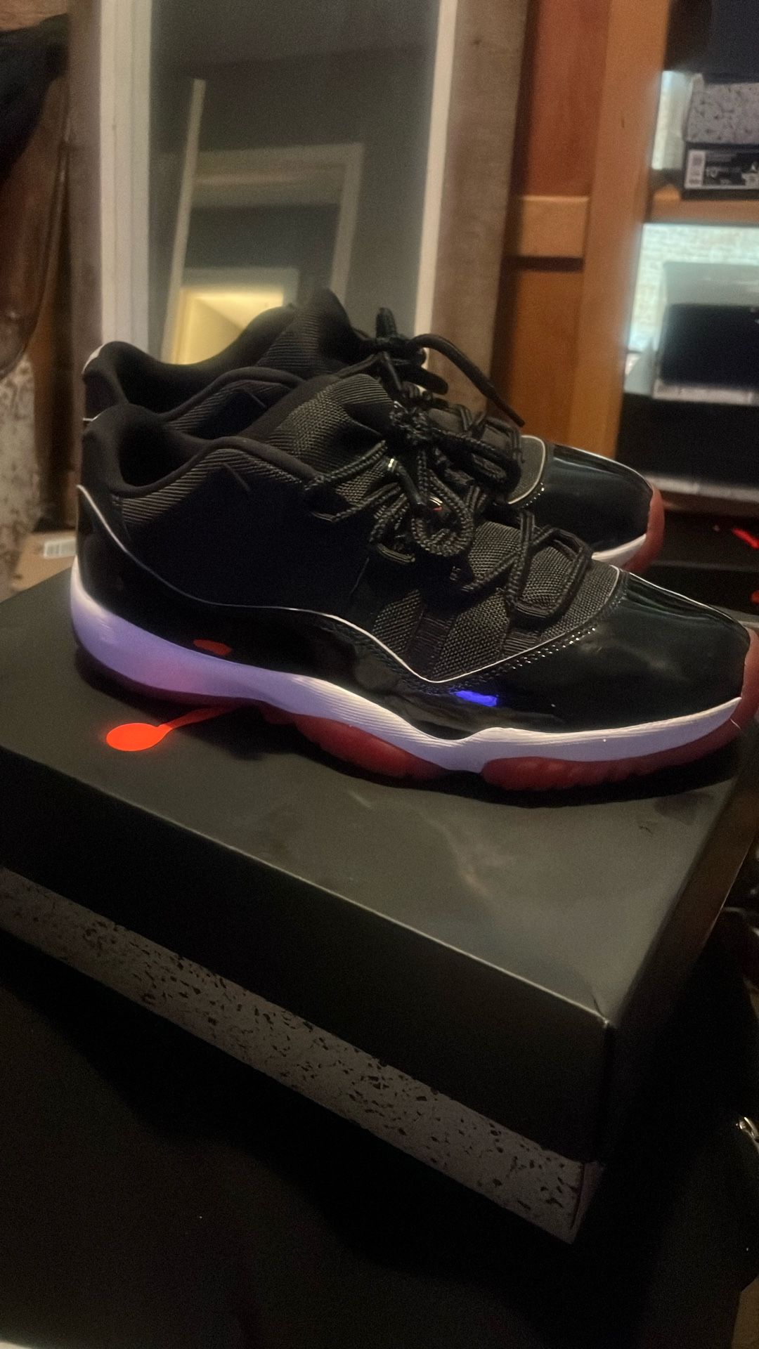 Jordan 11
