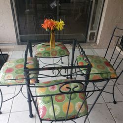 METAL PATIO SET