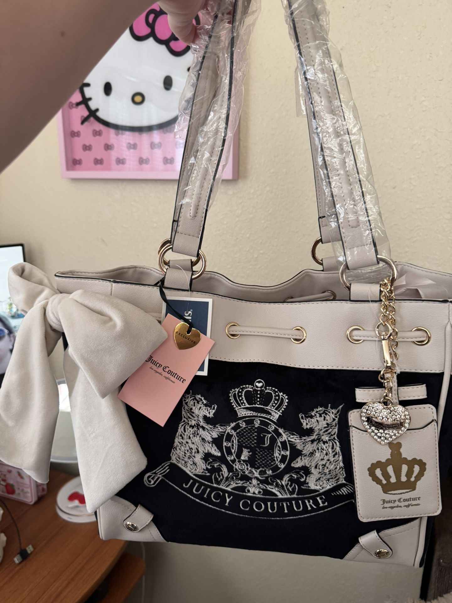 Juicy Couture Classic Scottie Dogs Daydreamer