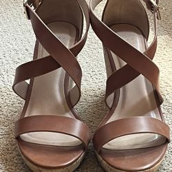 Wedge Sandal’s. size 8