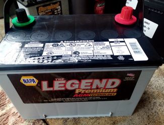 NAPA LEGEND PREMIUM AGM group 34 car truck battery perfect condition