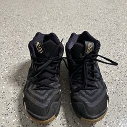 Nike Kyrie 4 - Pitch Blue/Metallic Gold