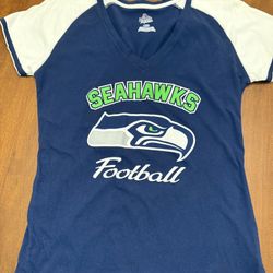 Super Bowl  Seahawks Football Womens size L t-shirt Blue/White 