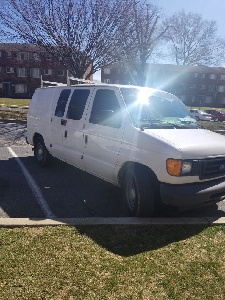 2006 Ford E-150