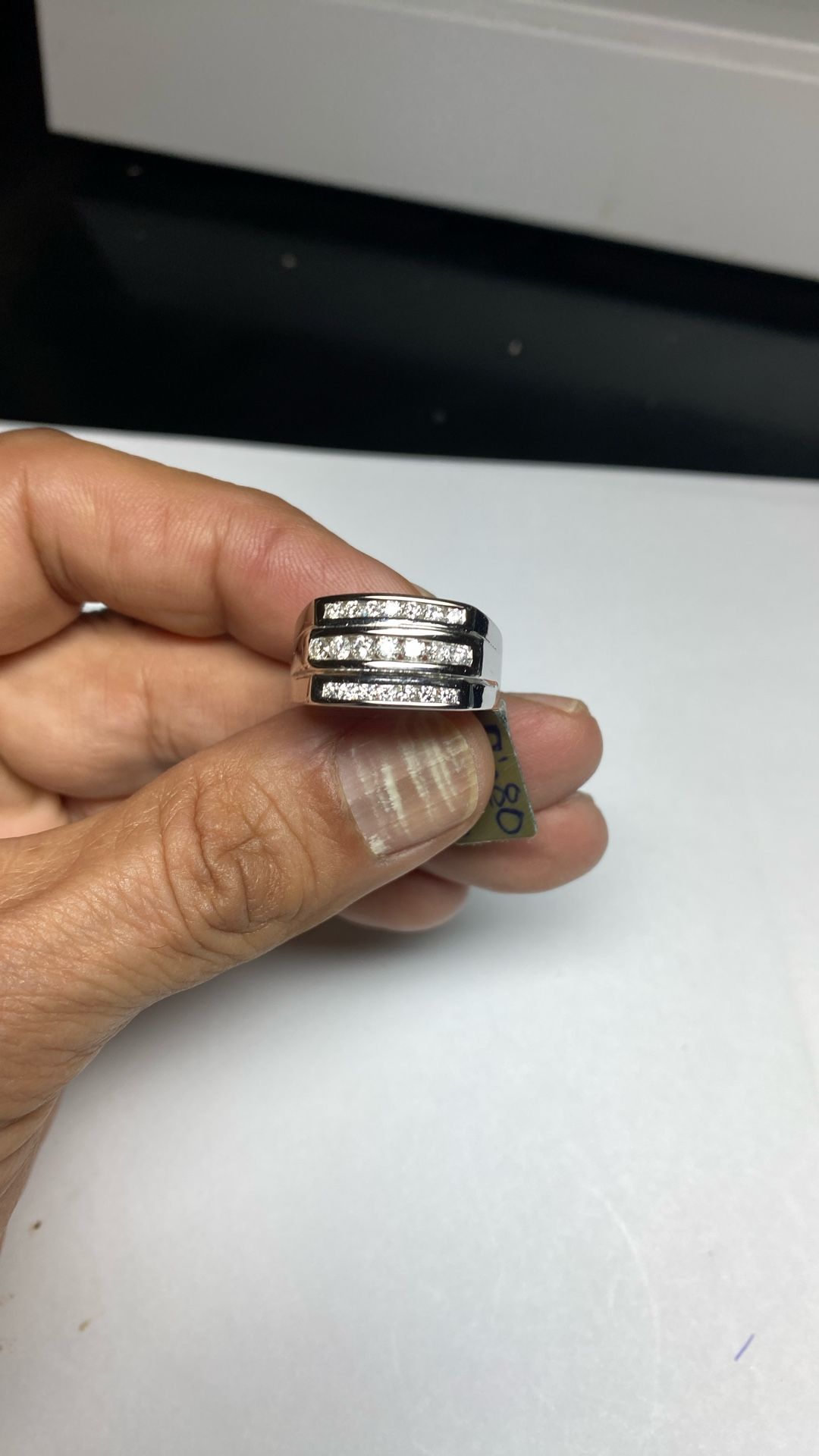 White Gold Men’s Diamond Ring