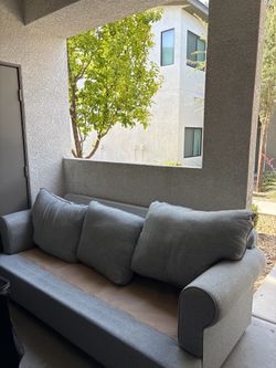 Sofa (read description)