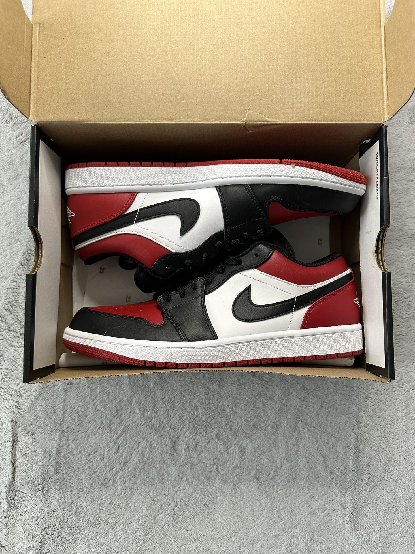Jordan 1 low bred toe - size 10 Men’s - OG all - brand new