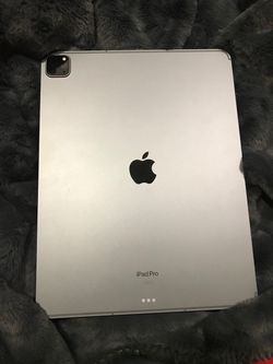 Apple iPad Pro 12.9” 6th gen