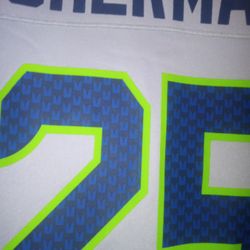 SEATTLE SEAHAWKS NFL FOOTBALL 🏈🏈🏈 TEAM JERSEY!